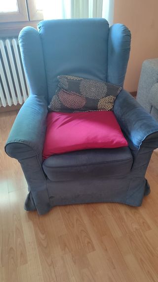 Poltrona blu in tessuto