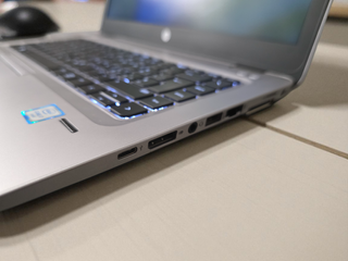 HP 13.3" i7 16GB RAM - SSD 256GB win 11 
