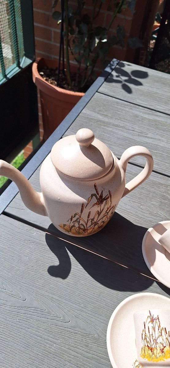 Teiera in ceramica beige - vintage