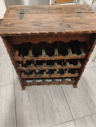 Botellero vintage de madera