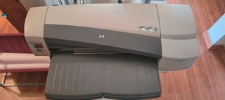Impresora HP Designjet 110plus nr + carro de papel