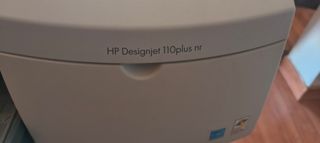 Impresora HP Designjet 110plus nr + carro de papel