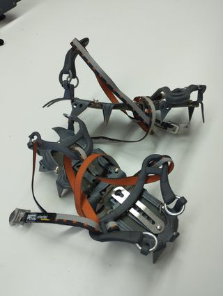 Crampones petzl vasak