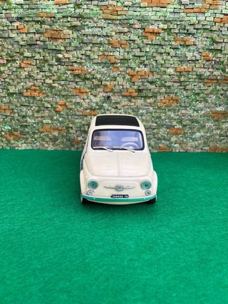 Fiat 500 – Escala 1:16 – Solido