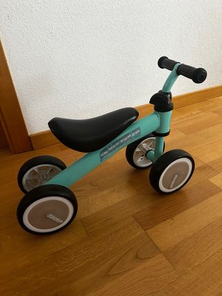 Bicicleta sin pedales bebé