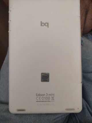 Tablet 8" Blanca - Pantalla táctil con fallas