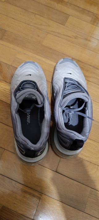 Nike Air Max 720 - Grigio Argento