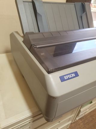 Impresora matricial Epson LQ-590
