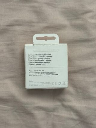 Auriculares EarPods Apple con conector Lightning