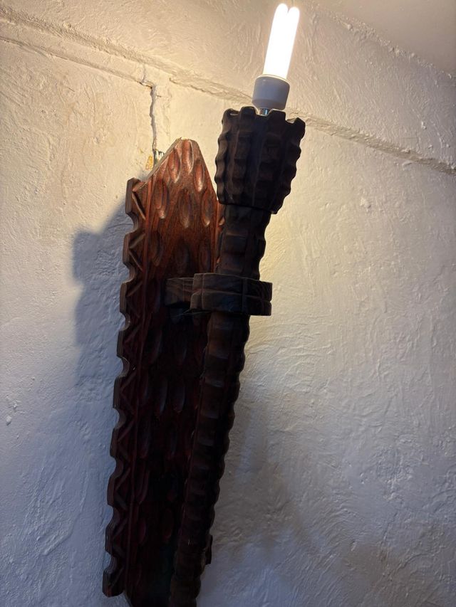 Apliques pared madera antiguos