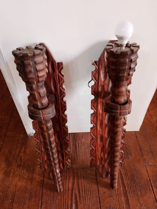 Apliques pared madera antiguos