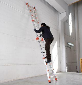Escalera aluminio 5,70m multiposición