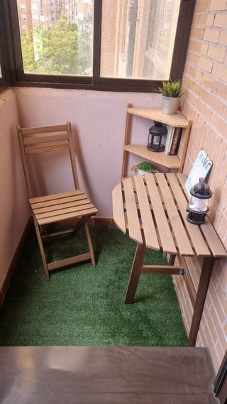 Mesa, silla y esquinero Packard -madera marrón