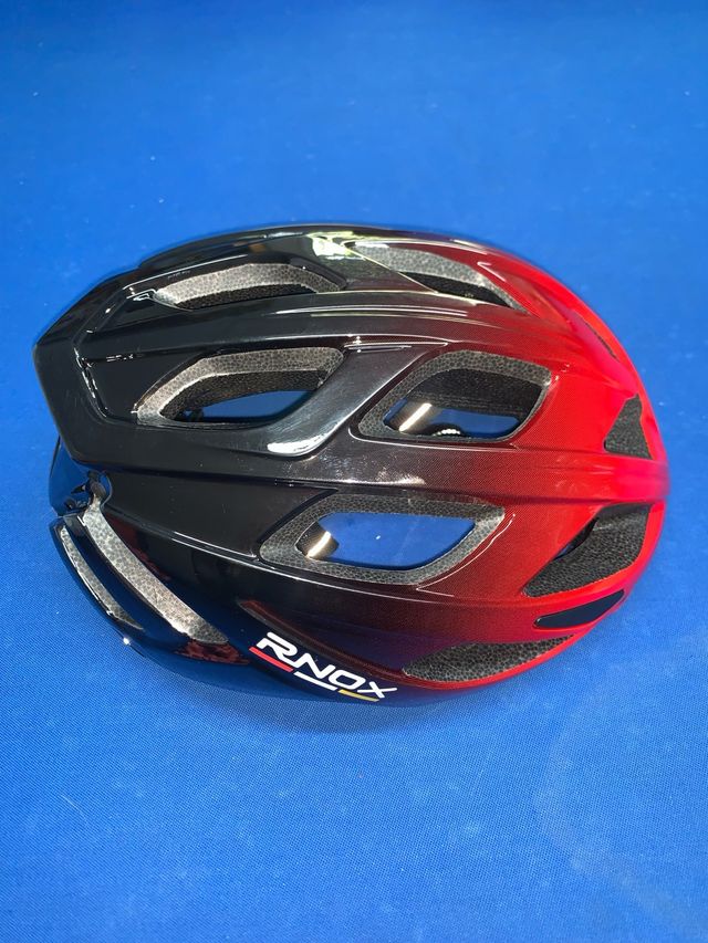 Casco bici RNox negro-rojo