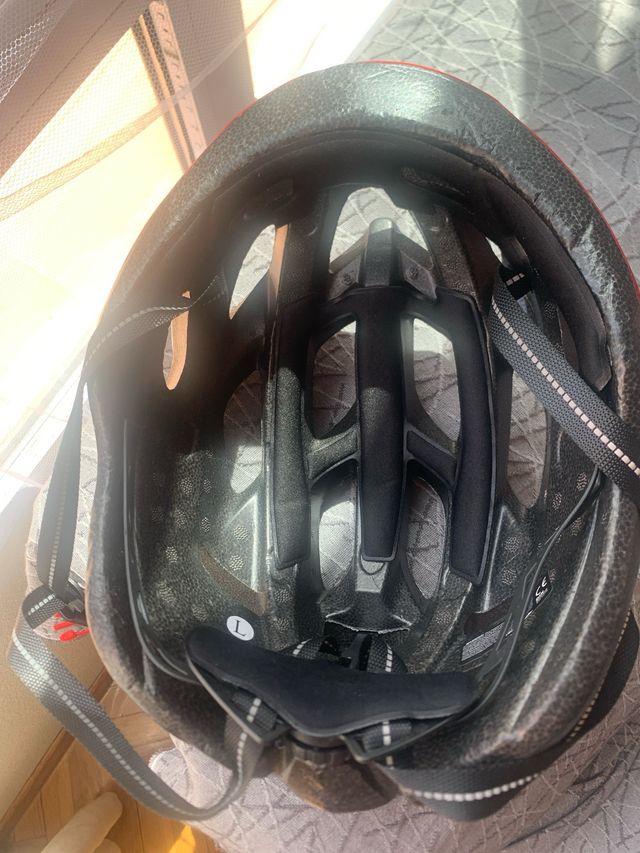 Casco bici RNox negro-rojo