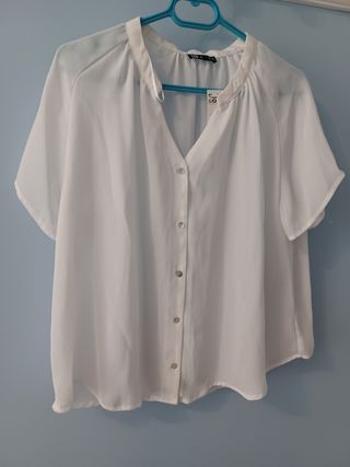 Blusa blanca manga corta - Talla L/XL