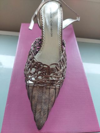 Zapatos Lorena Calterras dorados