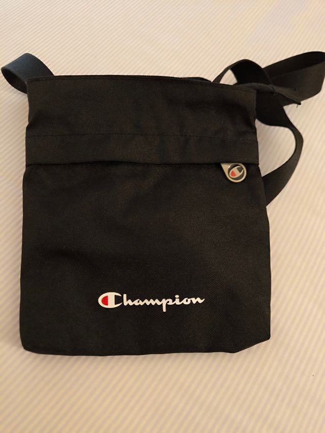 Bolso bandolera Champion negro