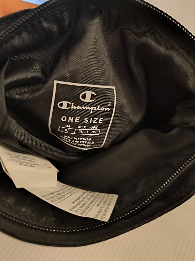 Bolso bandolera Champion negro