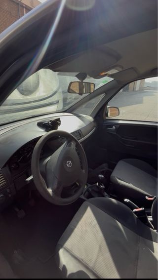 Opel Meriva 2004