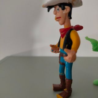 2 Figuras PVC Lucky Luke Oeste