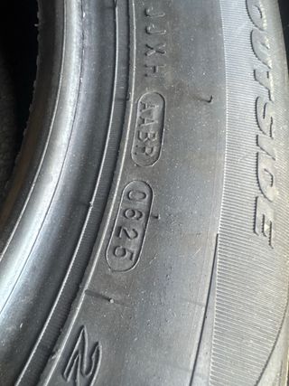 Neumático Nexen N'Fera SU4 205/60R16