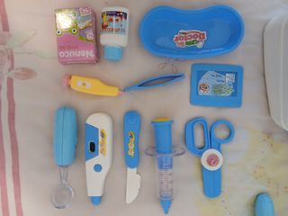 Maletín médico infantil