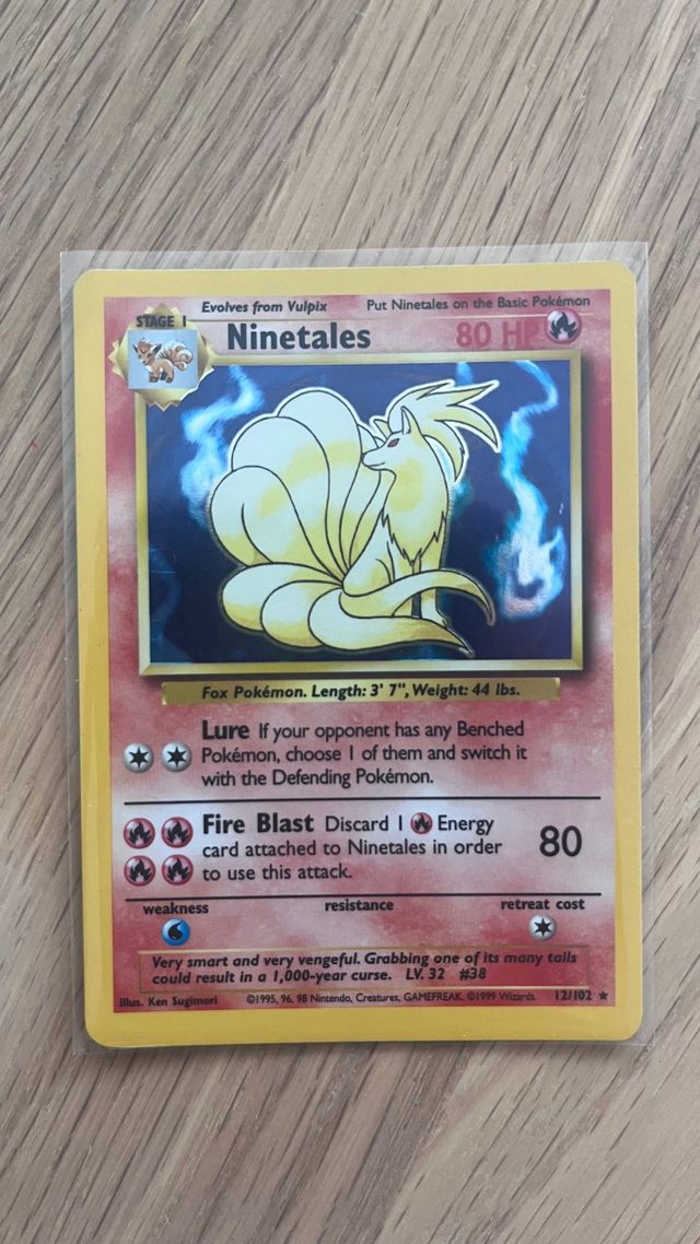 Carta pokemon Ninetales Base set Holográfica 