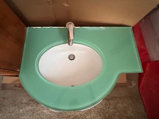 MOBILE BAGNO SOSPESO CON COLONNA