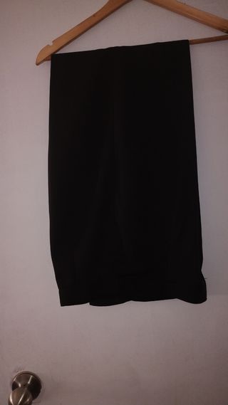 Pantalón negro elegante, talla 40