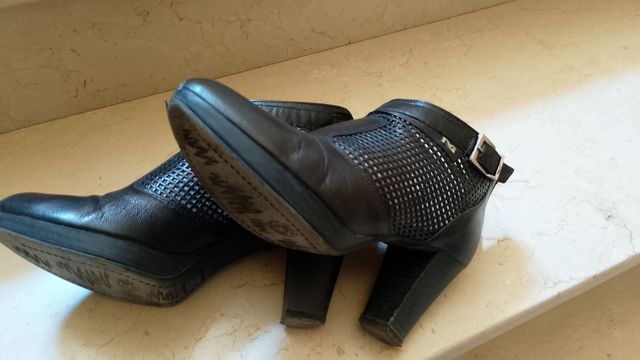 Nero Giardini - Stivaletti neri..