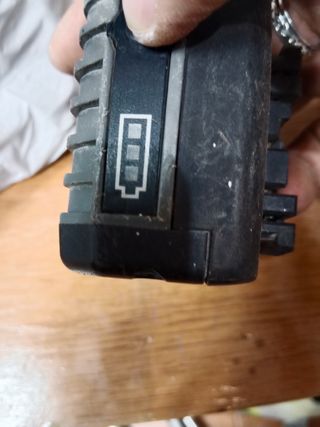Cargador Batería 18V 4Ah