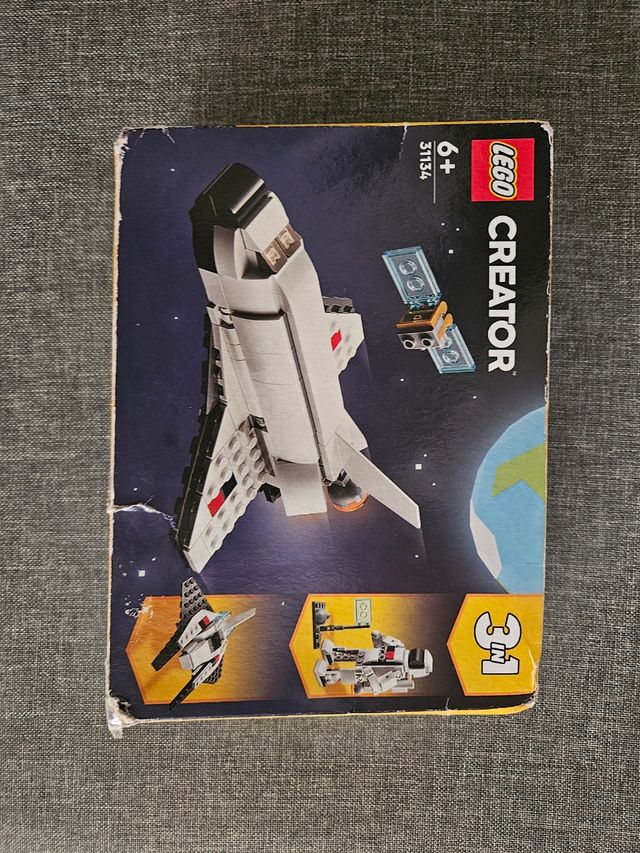Lego Creator 31134 3 en 1 Space Shuttle.