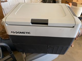 Nevera Dometic 45L - compresor