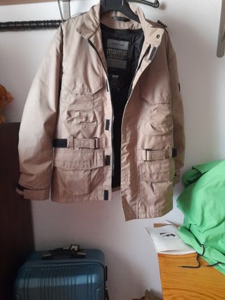 Chaquetón Momo Design beige