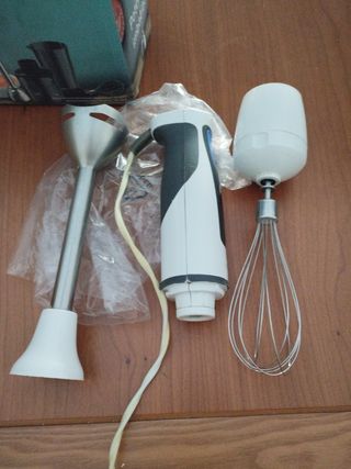 Batidora de mano Taurus - 900w