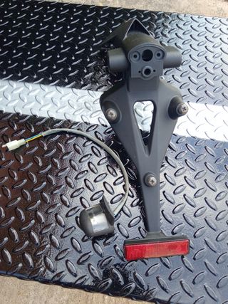 Aprilia RSV4 1000 Soporte Matricula