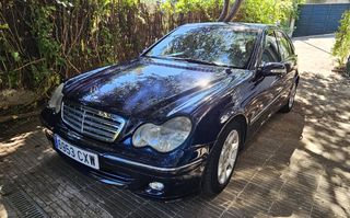 Mercedes-Benz Clase C 2004