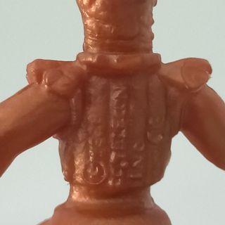 Figura Dinoplativolos (1988)