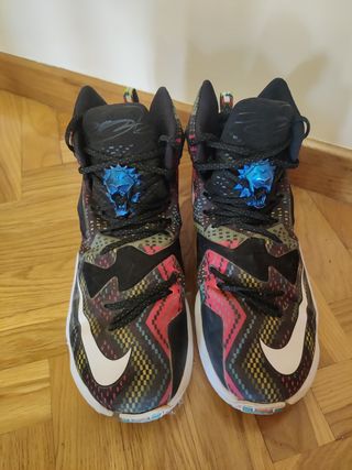 Nike LeBron 12 multicolor
