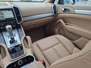 Porsche Cayenne 2011 Muy nuevo