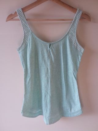 Top Bershka azul bebé cintado, tam L