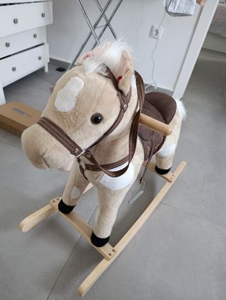 Caballo balancín infantil nuevo 