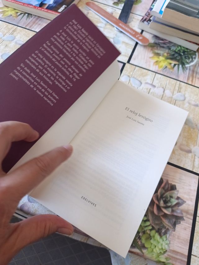 El reloj levógiro (Alandar) (Spanish Edition)