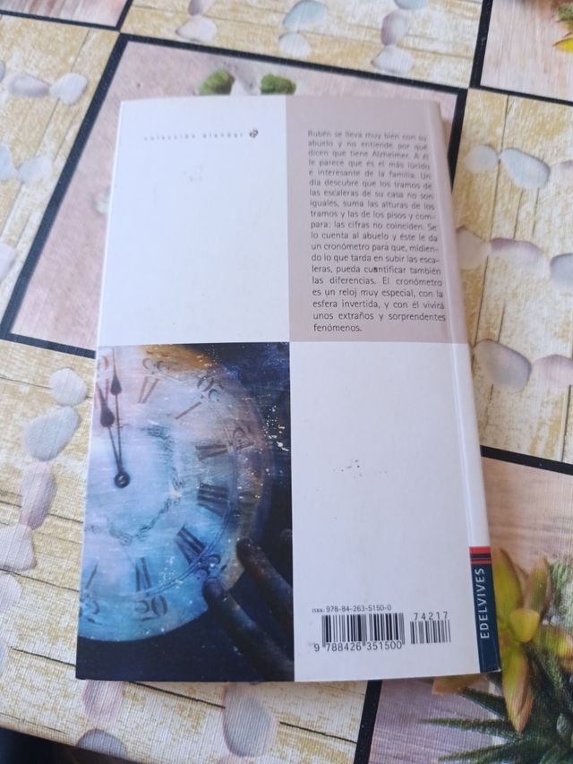 El reloj levógiro (Alandar) (Spanish Edition)