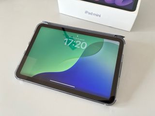 iPad Mini 6 Generación + Funda + cristal templado