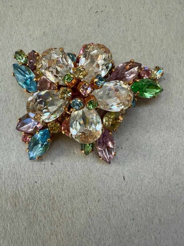 Broche floral multicolor