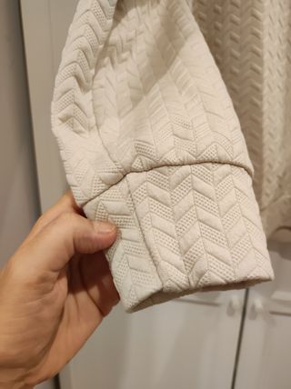 Sudadera beige mujer