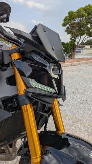 YAMAHA MT09 V4 - HYBRID CARBON WING