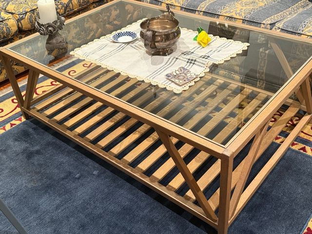 Mesa centro cristal madera